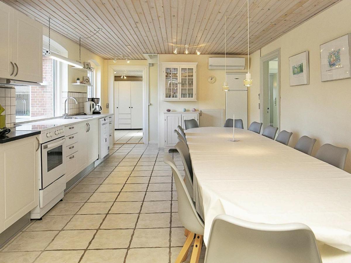 14 Person Holiday Home In R Sk Bing Ærøskøbing Habitación foto